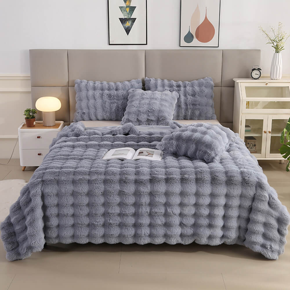 Maliben | Premium Bubble Double Layer Thick Faux Rabbit Fur Blanket