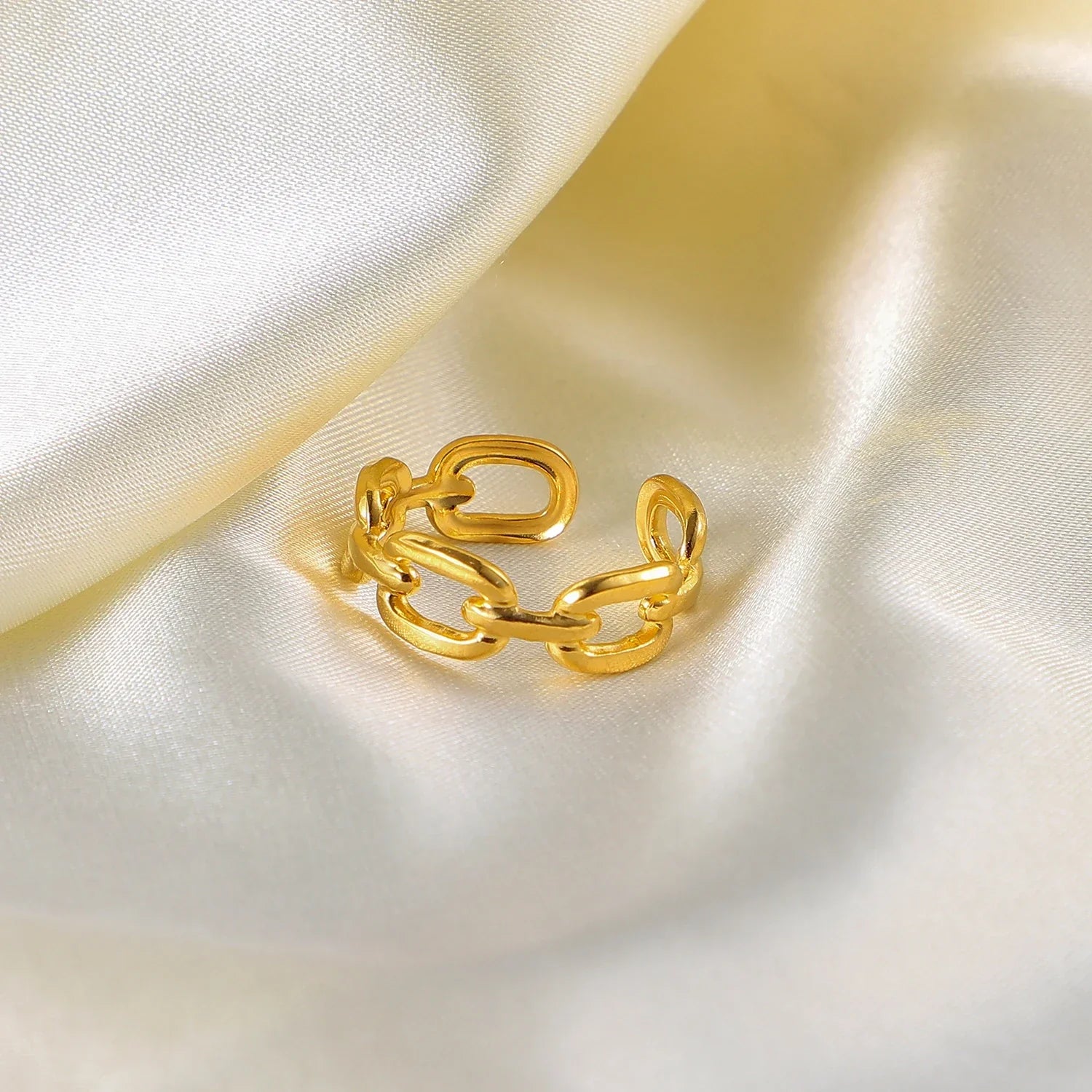 Maliben | 18k Adjustable Elegant Chain Linked Ring