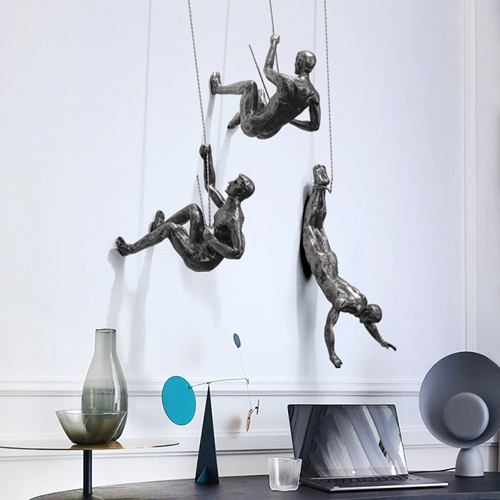 Maliben | Wall Sculpture Climbartis | Symbol Of Strength & Growth | Handcrafted From Resin & Iron Wire