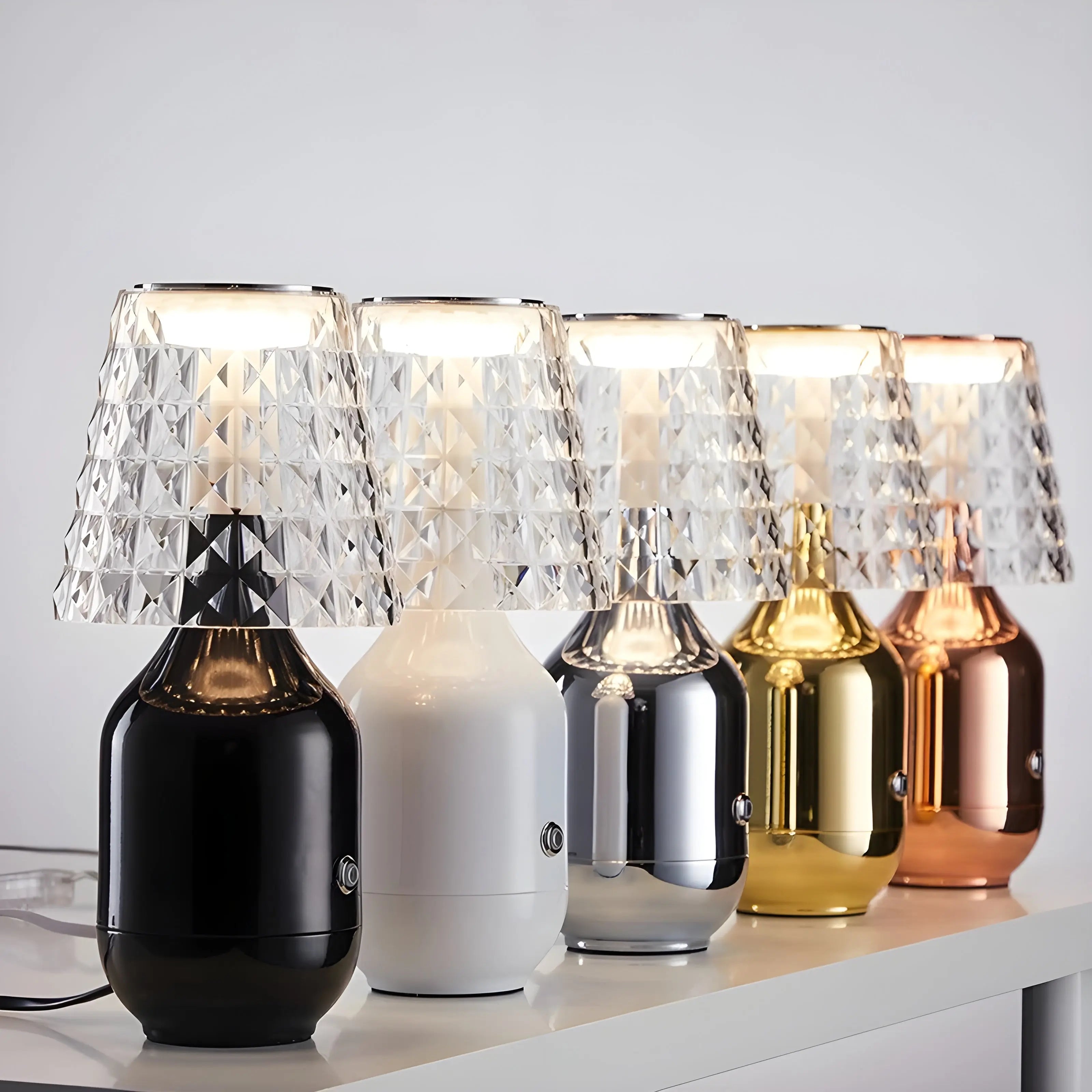 Maliben | Zaroti Luxe Table Lamp – Wireless & Elegant