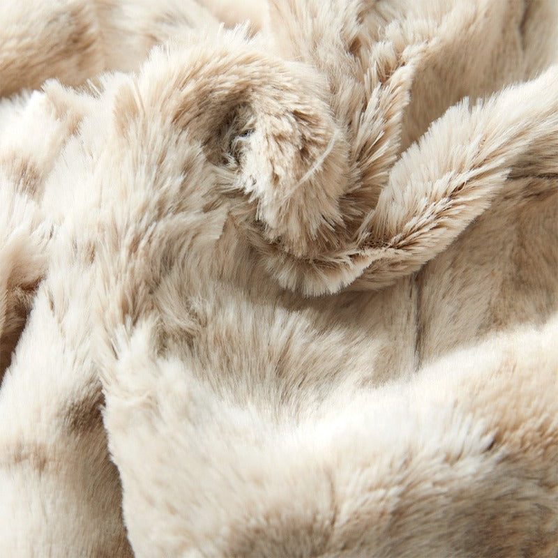Maliben Soft Leo Pattern Blanket