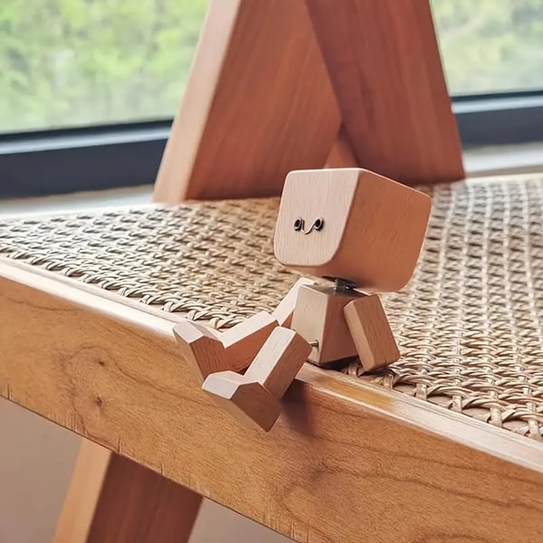 Maliben | Wooden Decoration Figure With Movable Rocking Function And Interchangeable Faces