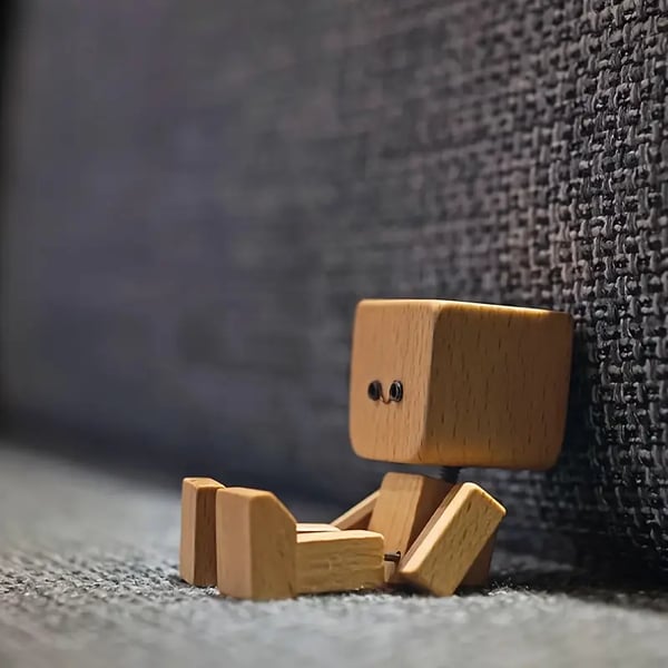 Maliben | Wooden Decoration Figure With Movable Rocking Function And Interchangeable Faces