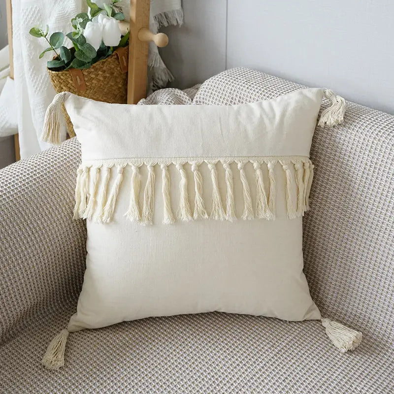 Maliben | Decorative Cushion With Texture Pattern And Fringes