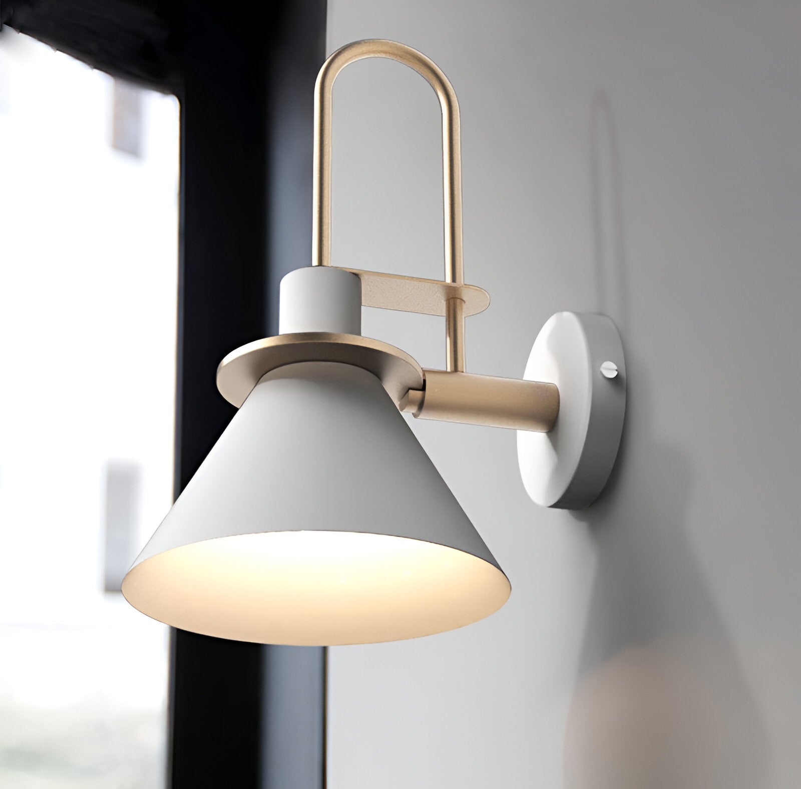 Maliben | Postmodern Led Wall Lamp With Trumpet Shaped Design