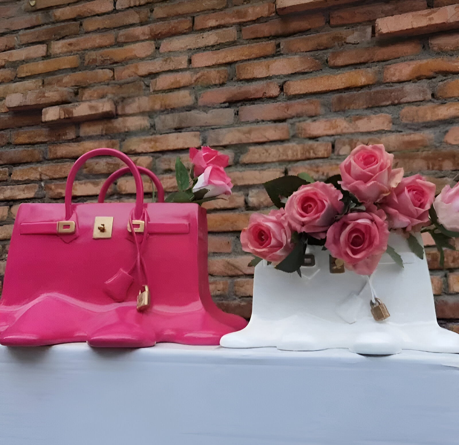 Maliben | Stylish ResIn Vase in Handbag Silhouette