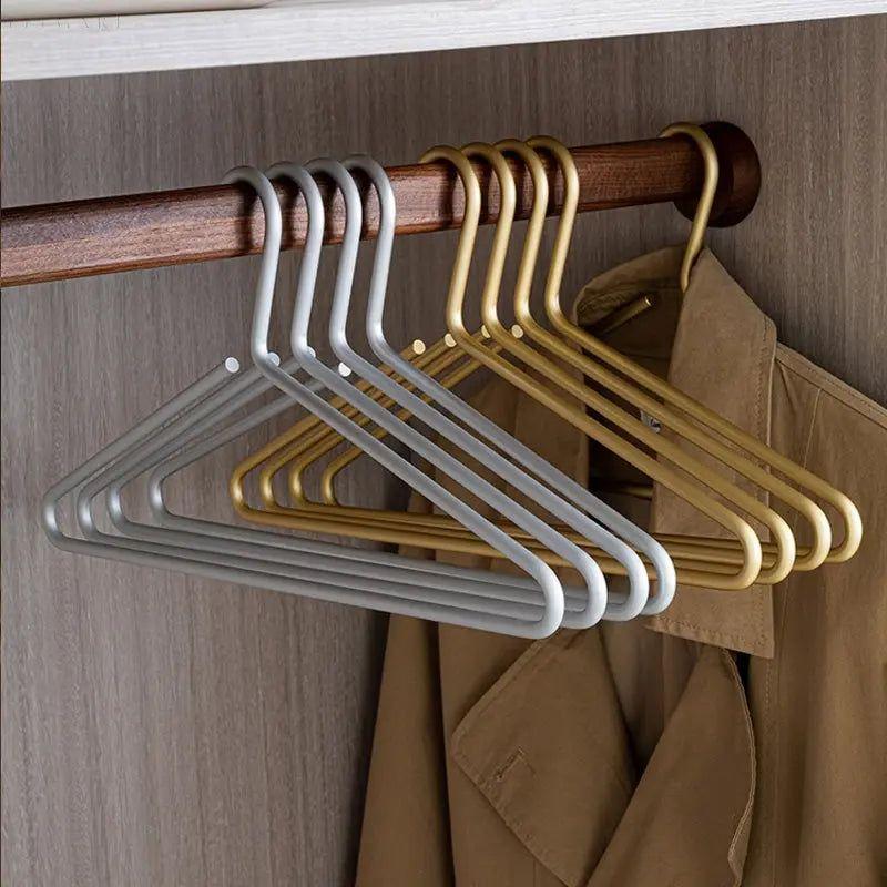 Maliben | Luxury Anti-Slip Clothes Hanger - Stylish Solid Matte Coat Hangers For Long Lasting Use - (5 Per Set)