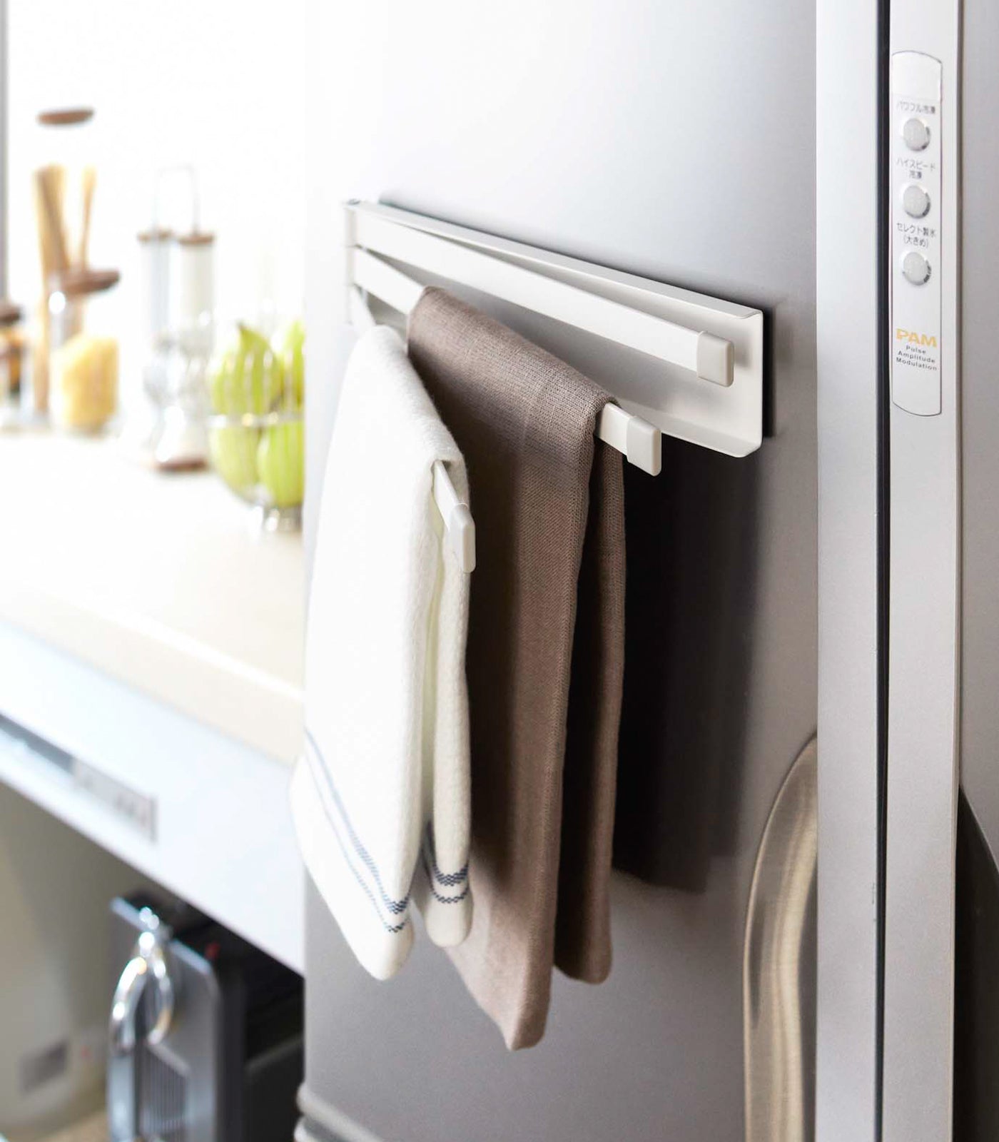 Maliben | Magnetic dish towel holder - steel