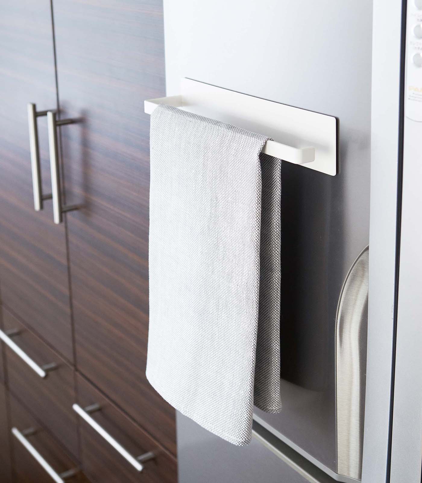 Maliben | Magnetic Paper Towel Holder - Steel