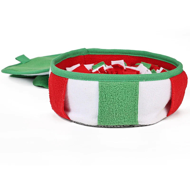 Christmas Dog Sniffing Treat Dispenser Mat