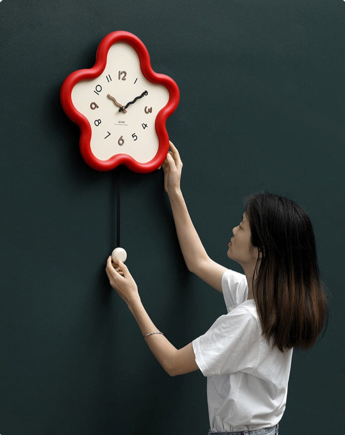 Maliben | Cute Pendulum Wall Clock Decoration