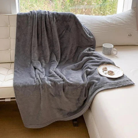Maliben | Cozyguard Waterproof Blanket – Reversible, Stain Resistant & Soft Plush Design