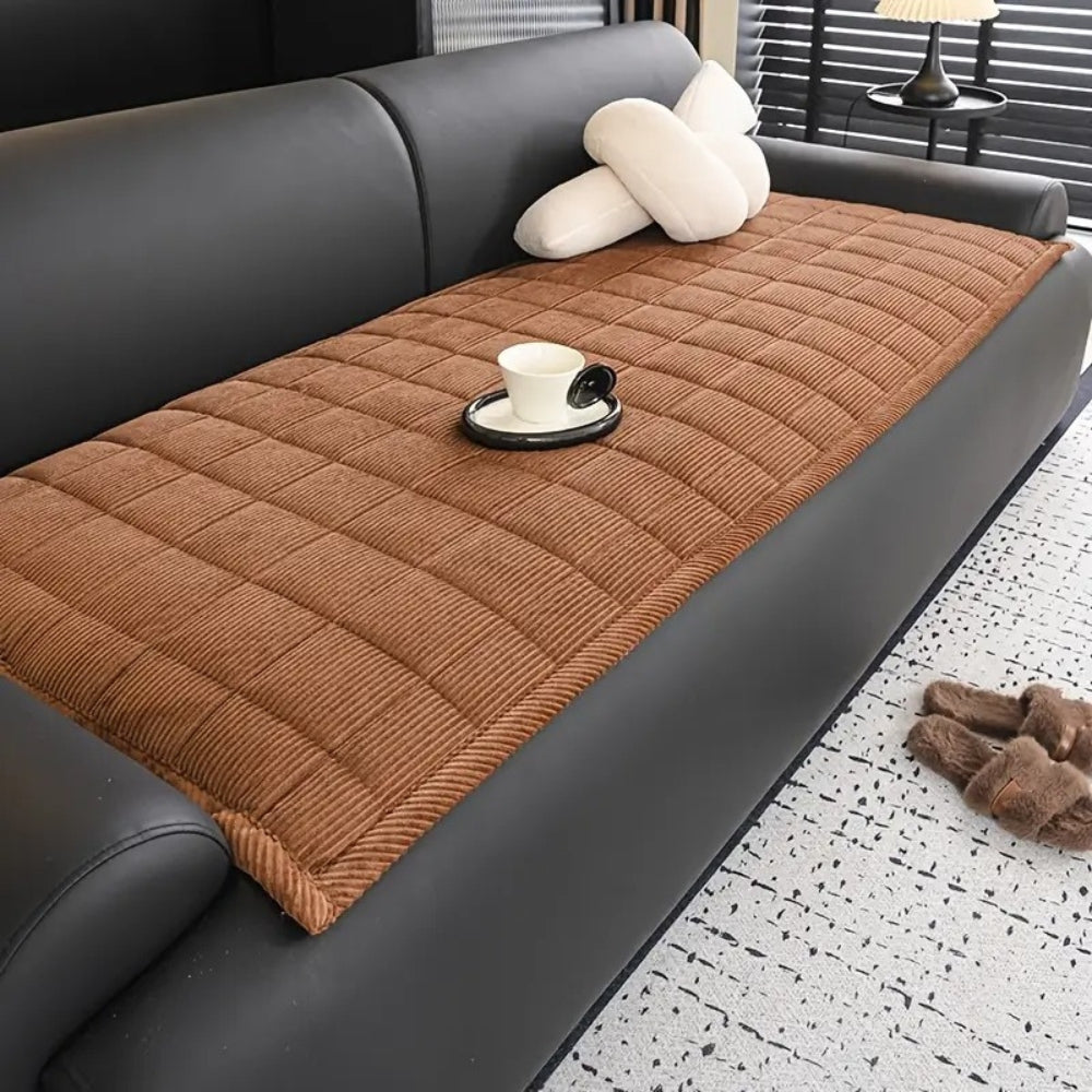 Maliben | Metro Line Quilted Couch Cover Mat