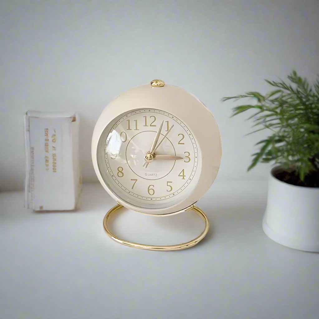 Maliben | Retro Vintage Style Gold Accent Alarm Clock