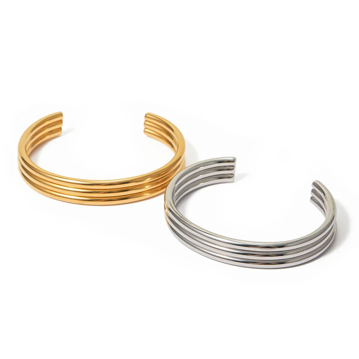 Maliben | 18k Triple Ribbed Bangle Bracelet