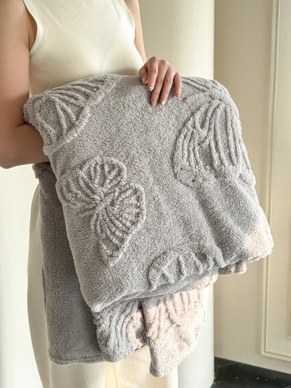 Maliben | Fleurière Flannel Blanket | 3d Butterfly Design | Soft & Warming | For Bed, Sofa & Camping