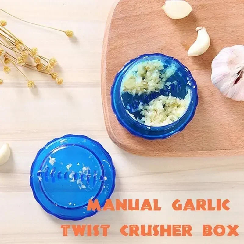 Maliben | Twistico Garlic Chopper | Manual & Multifunctional | Compact & Practical | Ø 7.5 Cm