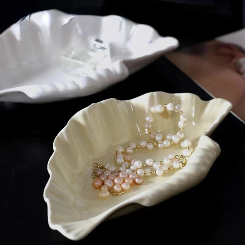 Maliben | Cream Ceramic Shell Plate
