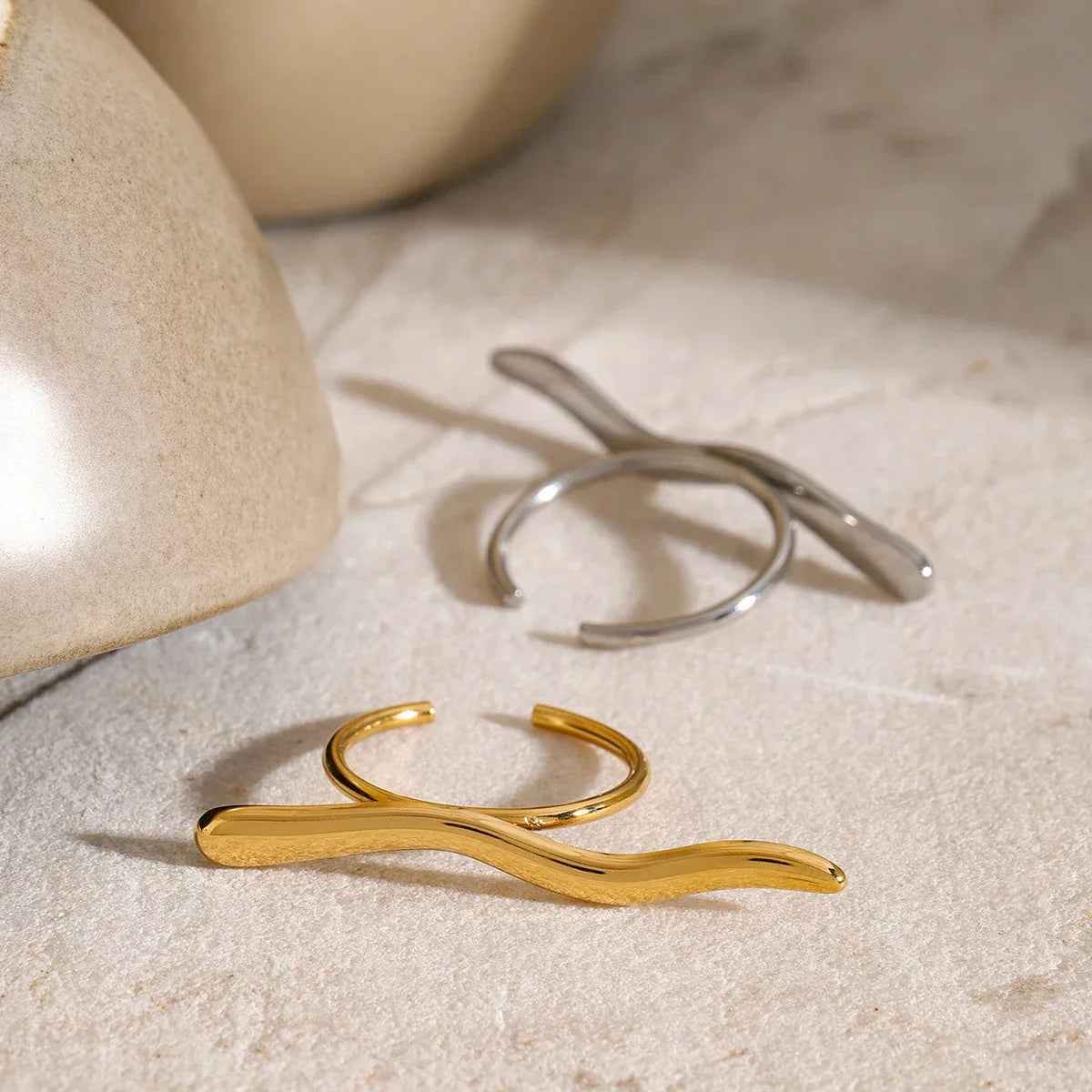 Maliben | Distinct Bar Ripple Ring
