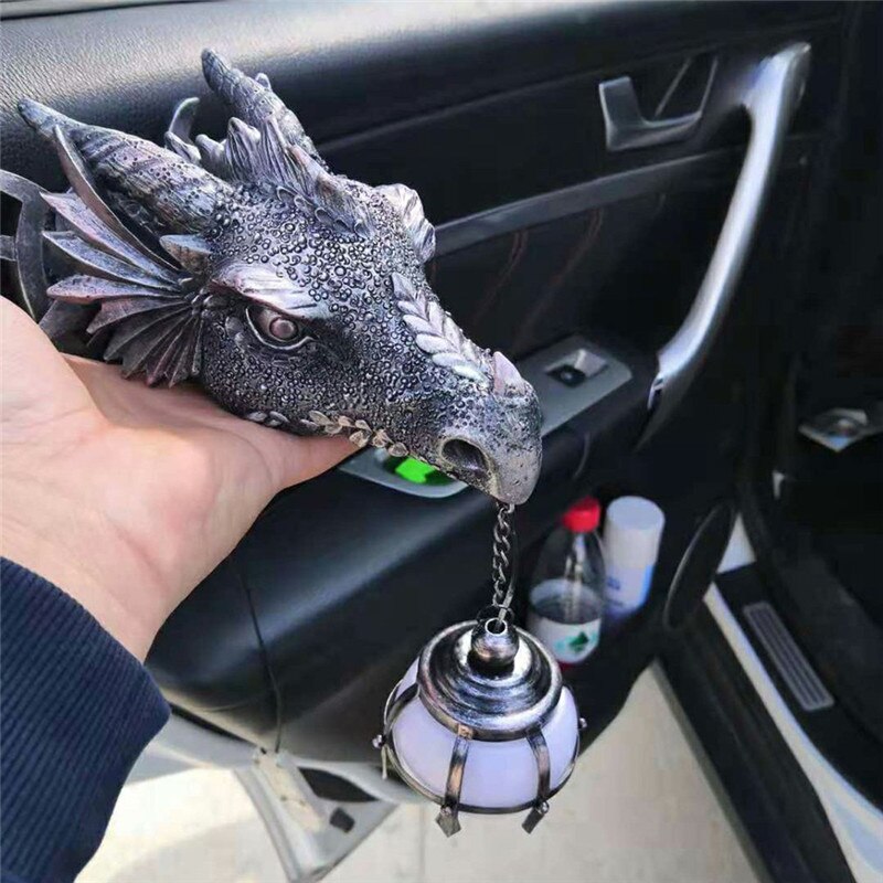 Maliben | LED Lantern with Dragon Head made of Resin for Unique Halloween Decoration