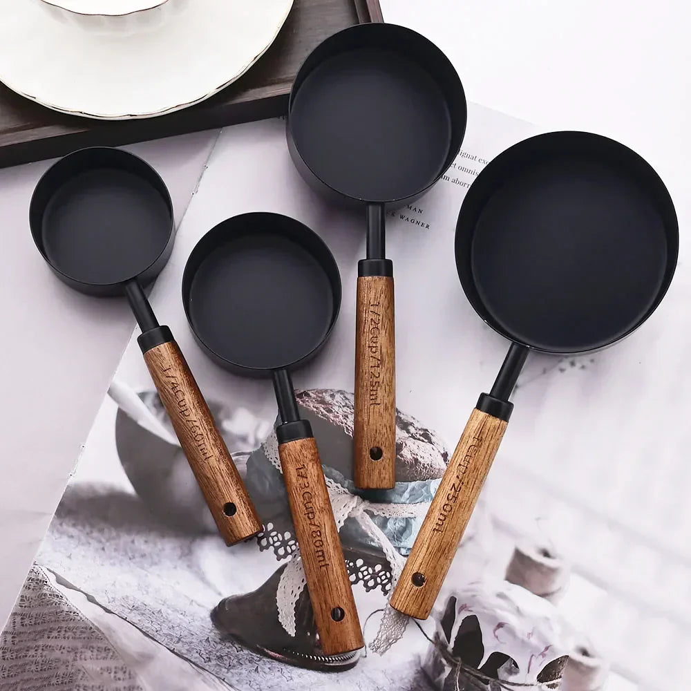 Maliben Lyra Measuring Cups & Spoon Set