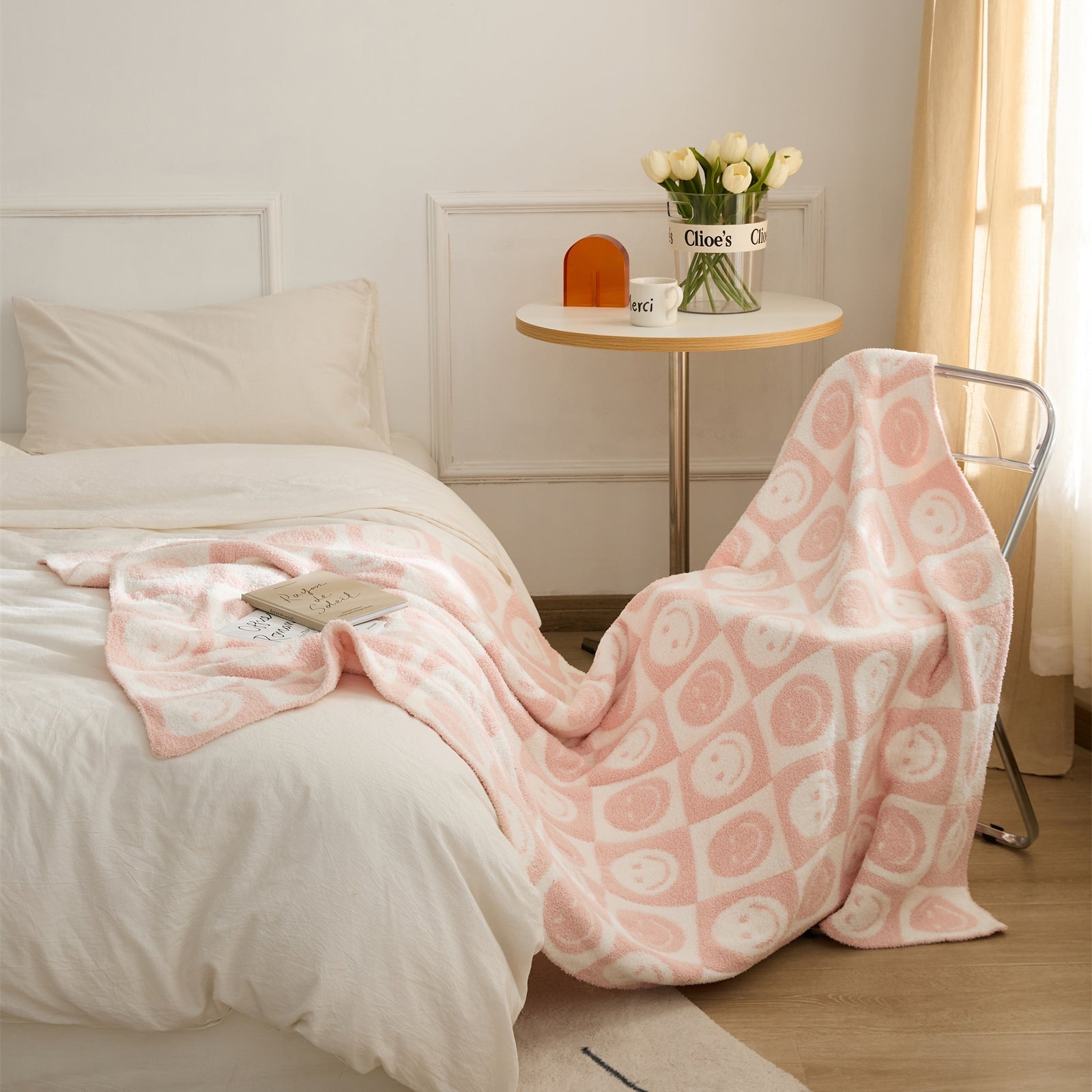 Maliben Smiley Checked Blanket