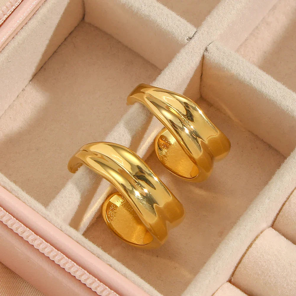 Maliben | Minimal Textured Crevice Earrings