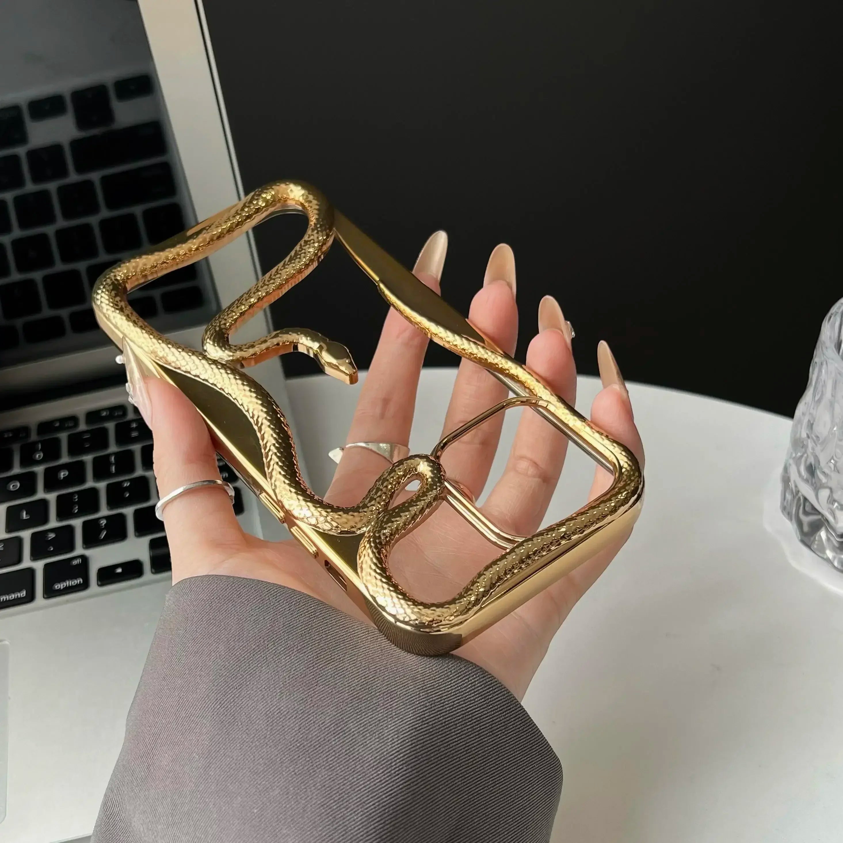 Maliben | Snake Wrap Retro Phone Case