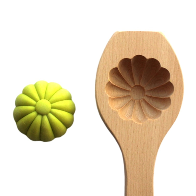 Maliben | Wooden Moon Dumpling Maker Mold