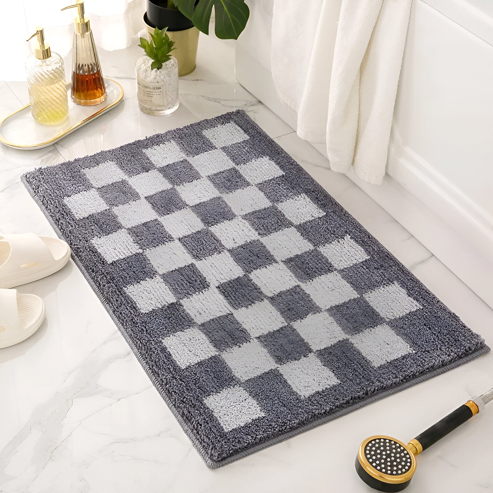 Maliben | Plush Checkered Bath Mat