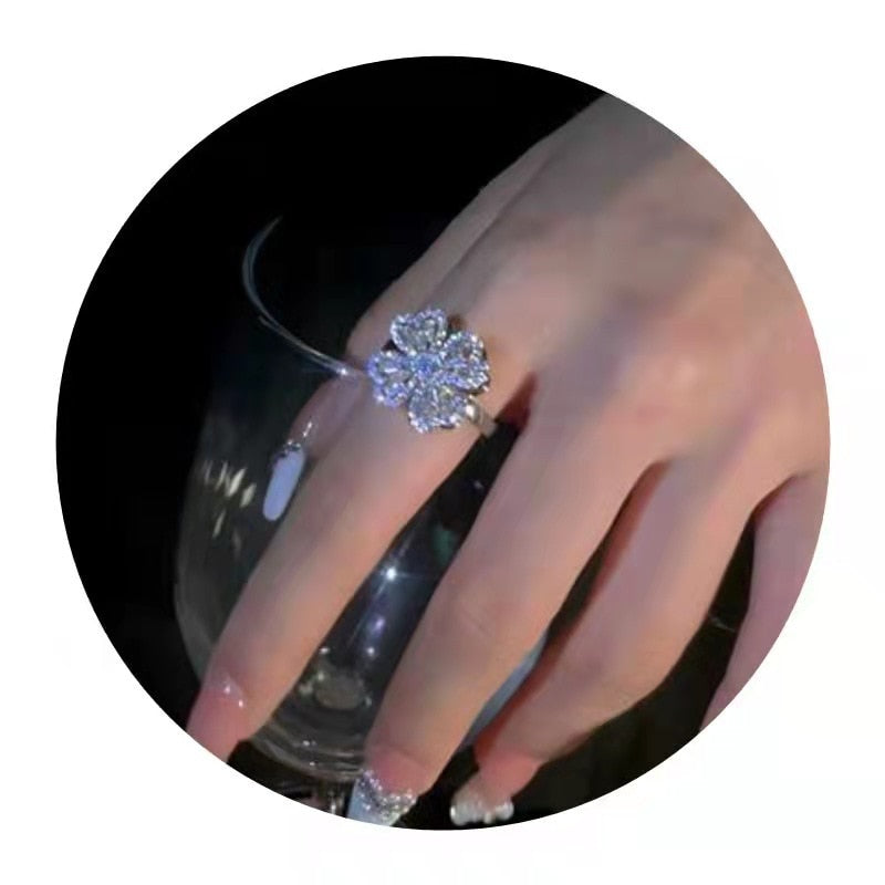 Maliben | Rotating Flower Zircon Clover Ring