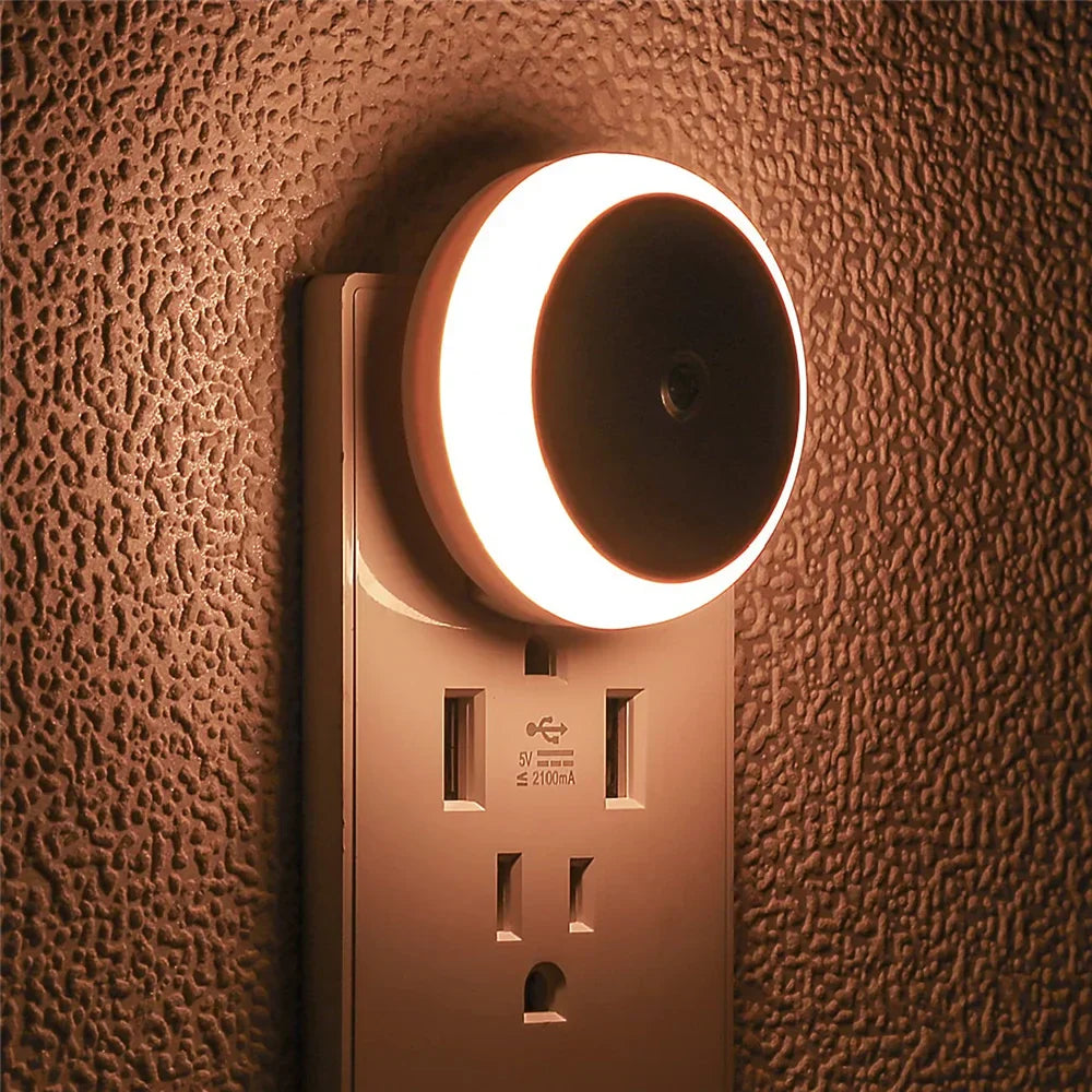Maliben | Noxora Led Night Light | TwiLight Sensor & Automatic DimmIng | Plug-in light | Warm White