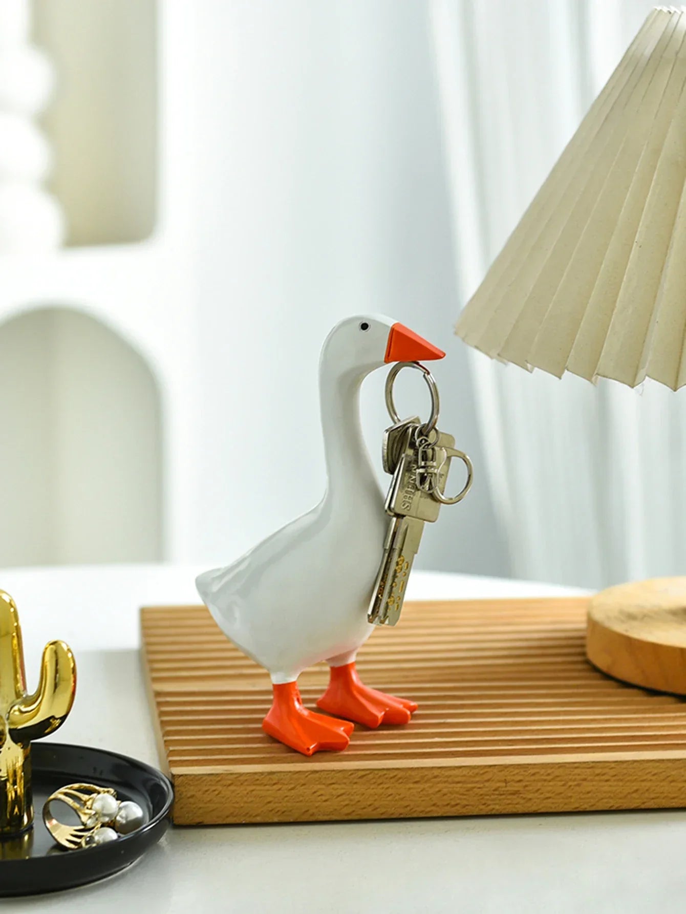 Maliben | Decorative Figure Goosemag | Magnetic Goose Key Holder | Resin Sculpture & Organizer