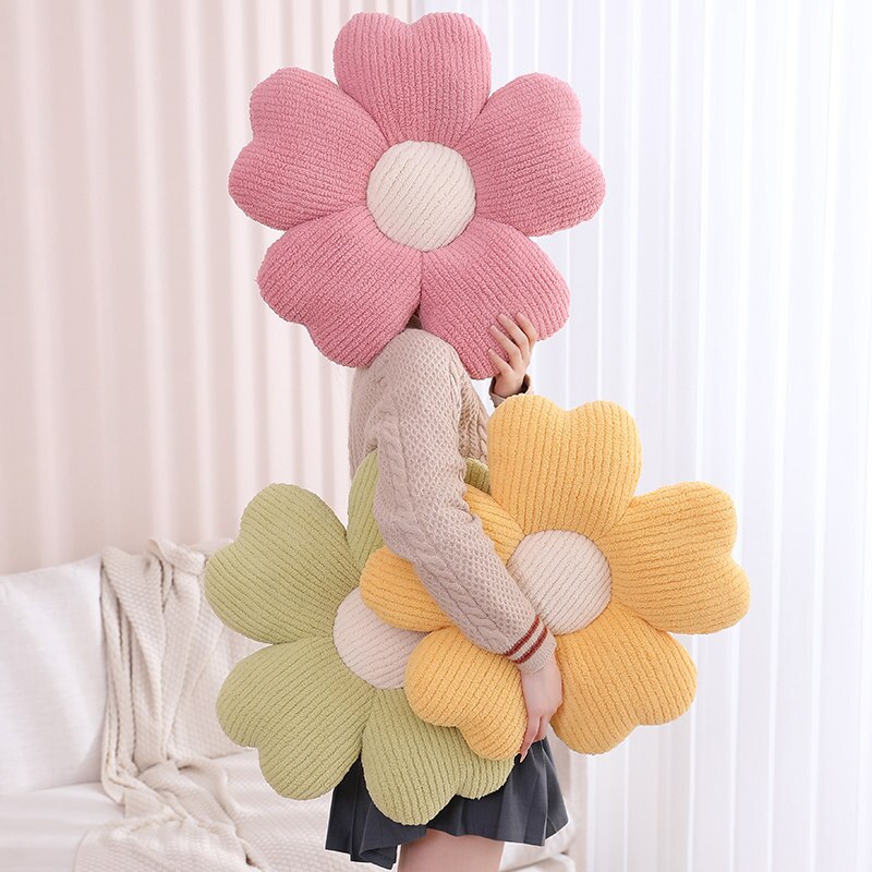 Maliben | Soft Clover Flower Decorative Pillow