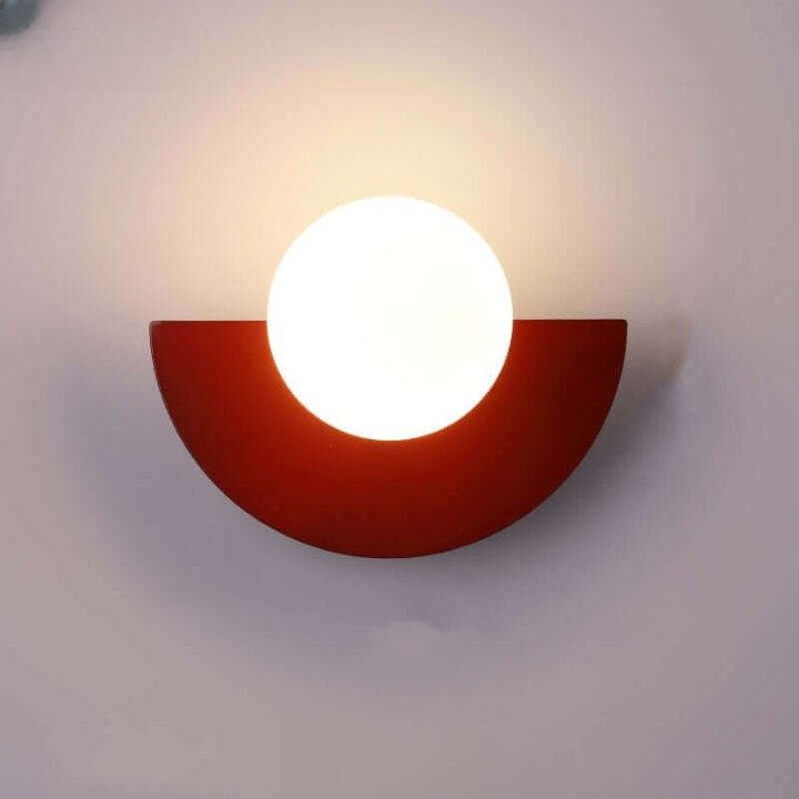 Maliben | Noorderlicht Charm - Halfmoon Wall Lamp Of Metal