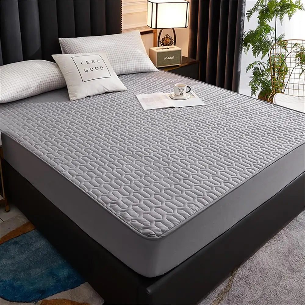Maliben | Waterproof Ultra-Soft Fitted Latex Mattress Pad Cover