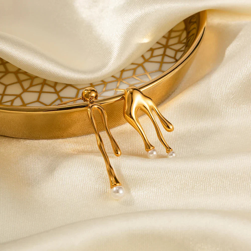 Maliben | 18k Dainty Asymmetrical Melted Gold Pearl Earrings