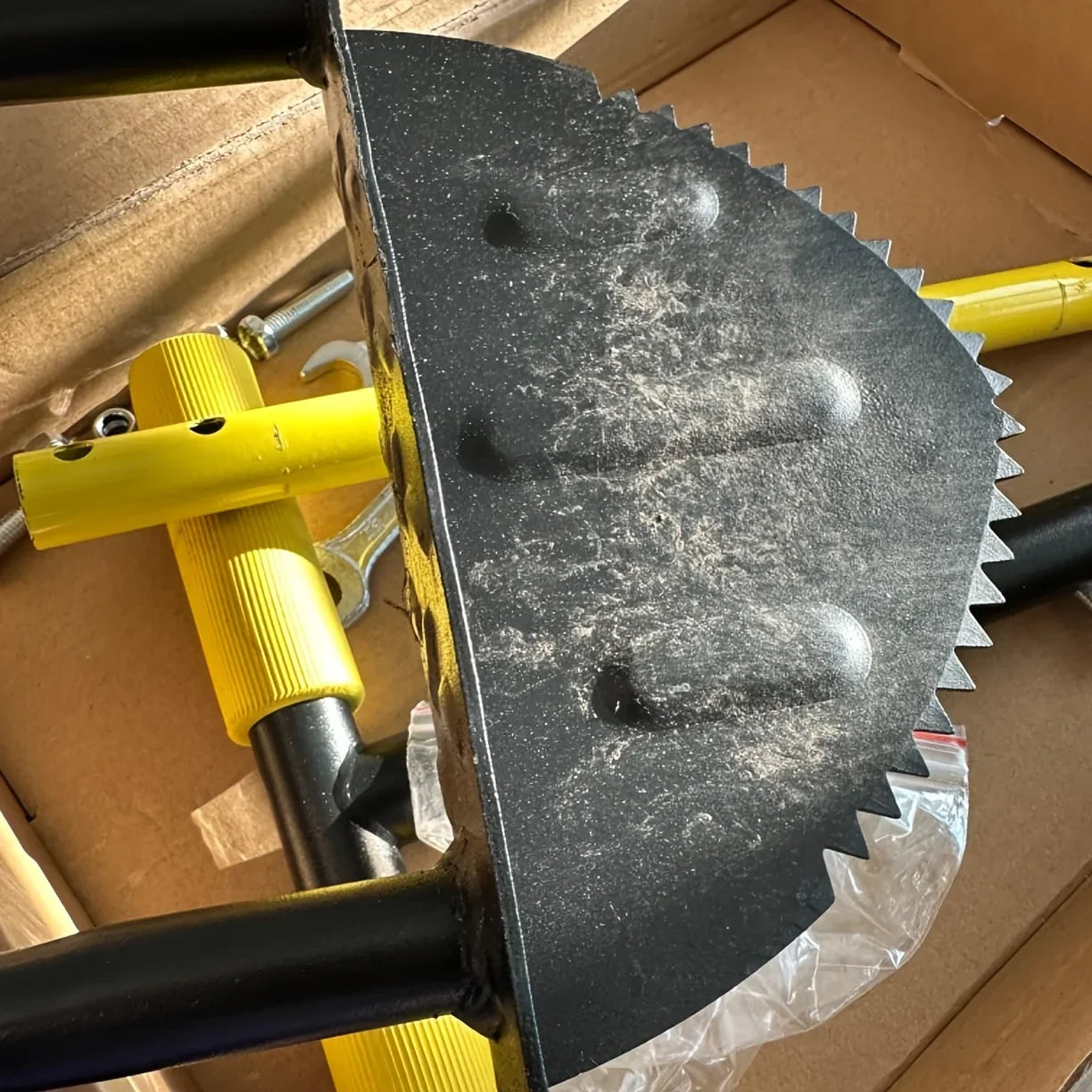 Maliben EdgeMaster Lawn Edger — Half-Moon Manual Garden Tool