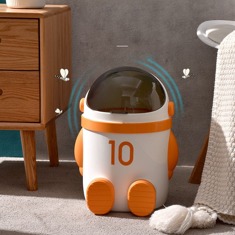 Maliben | Mini Astronaut Shape Cute Office Trash Can