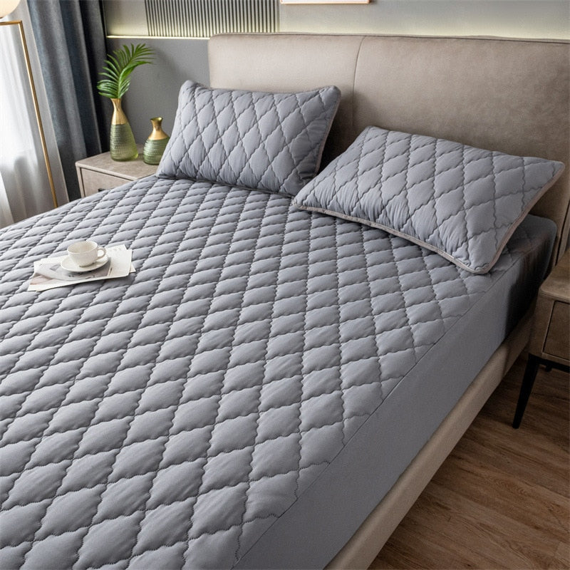 Maliben | Anti-Slip Waterproof Mattress Cover