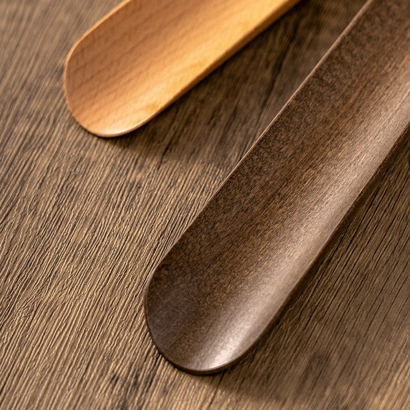 Maliben | Wooden Long Handle Magnetic Shoehorn