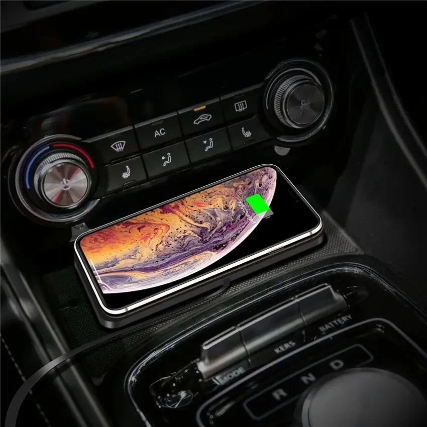 Maliben | Voltigo Wireless Charging Pad | 15w Fast Charger | Non-Slip & Ultra-Slim | Compatible With Iphone & Samsung