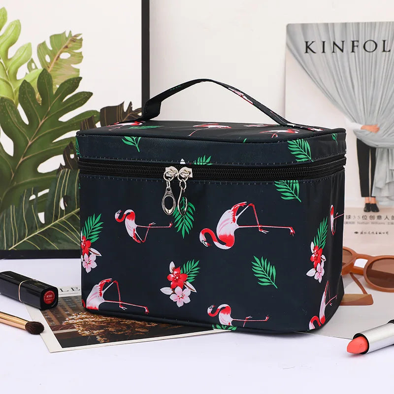 Maliben | Cosmetic Bag Wildaura | Large Capacity | Waterproof & Stylish | Animal Print