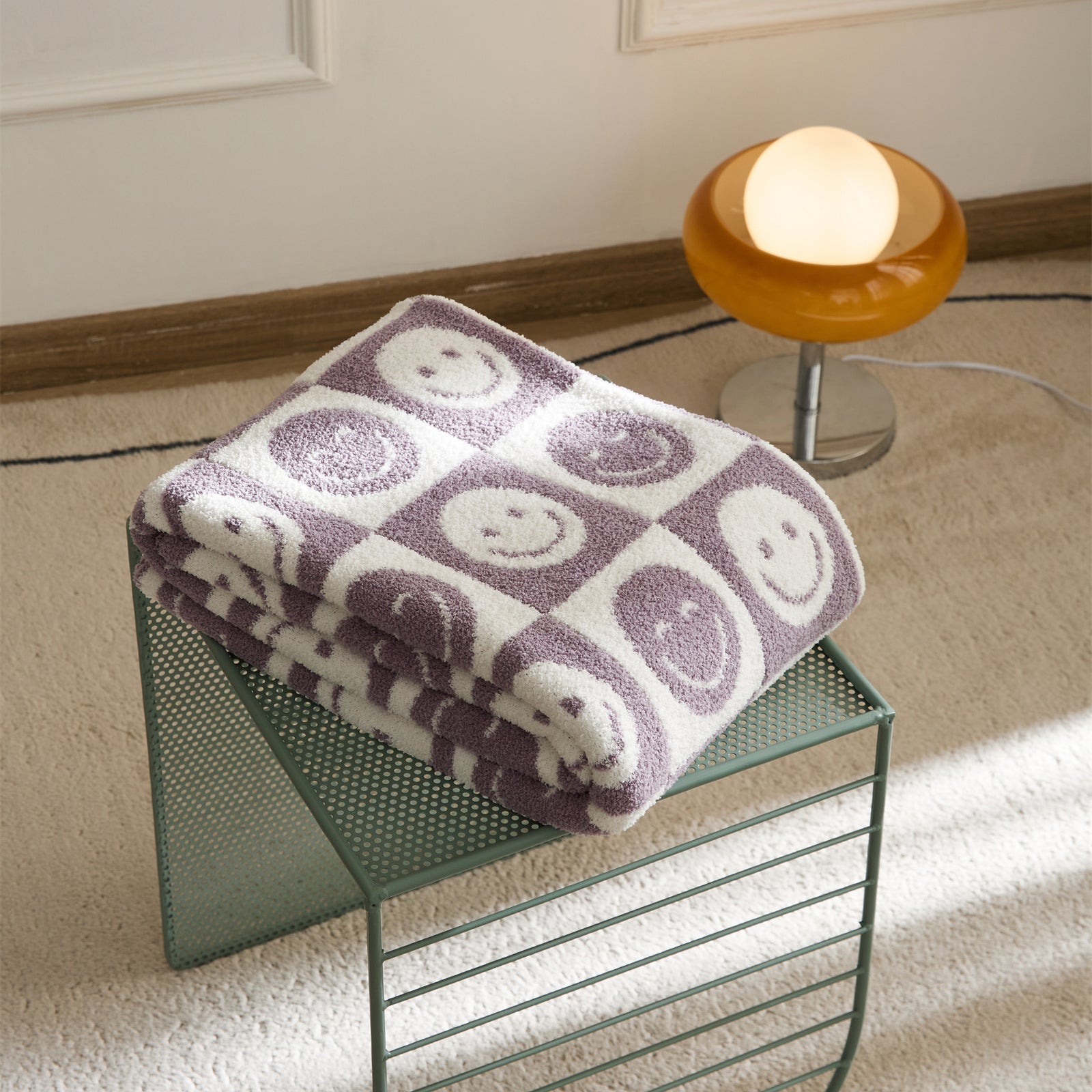 Maliben Smiley Checked Blanket