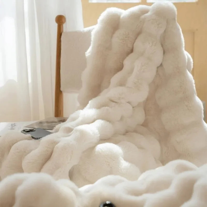 Maliben PlushCozy — Faux Fur Winter Blanket