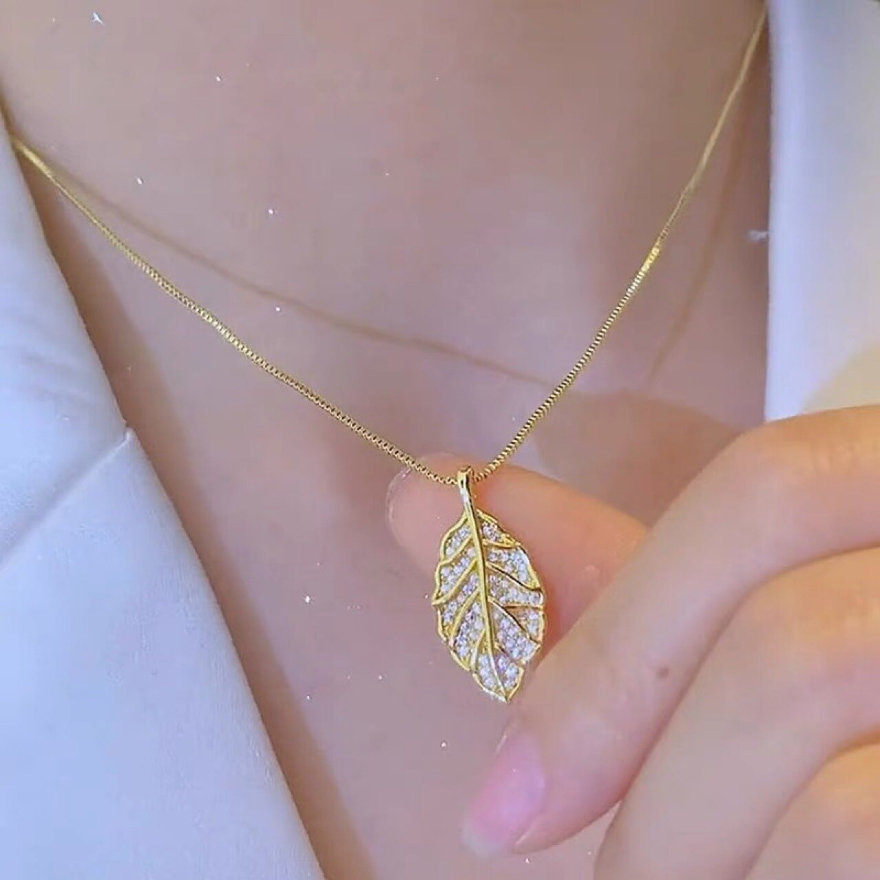 Maliben | Nature Sparkle Tree Leaf Pendant Necklace