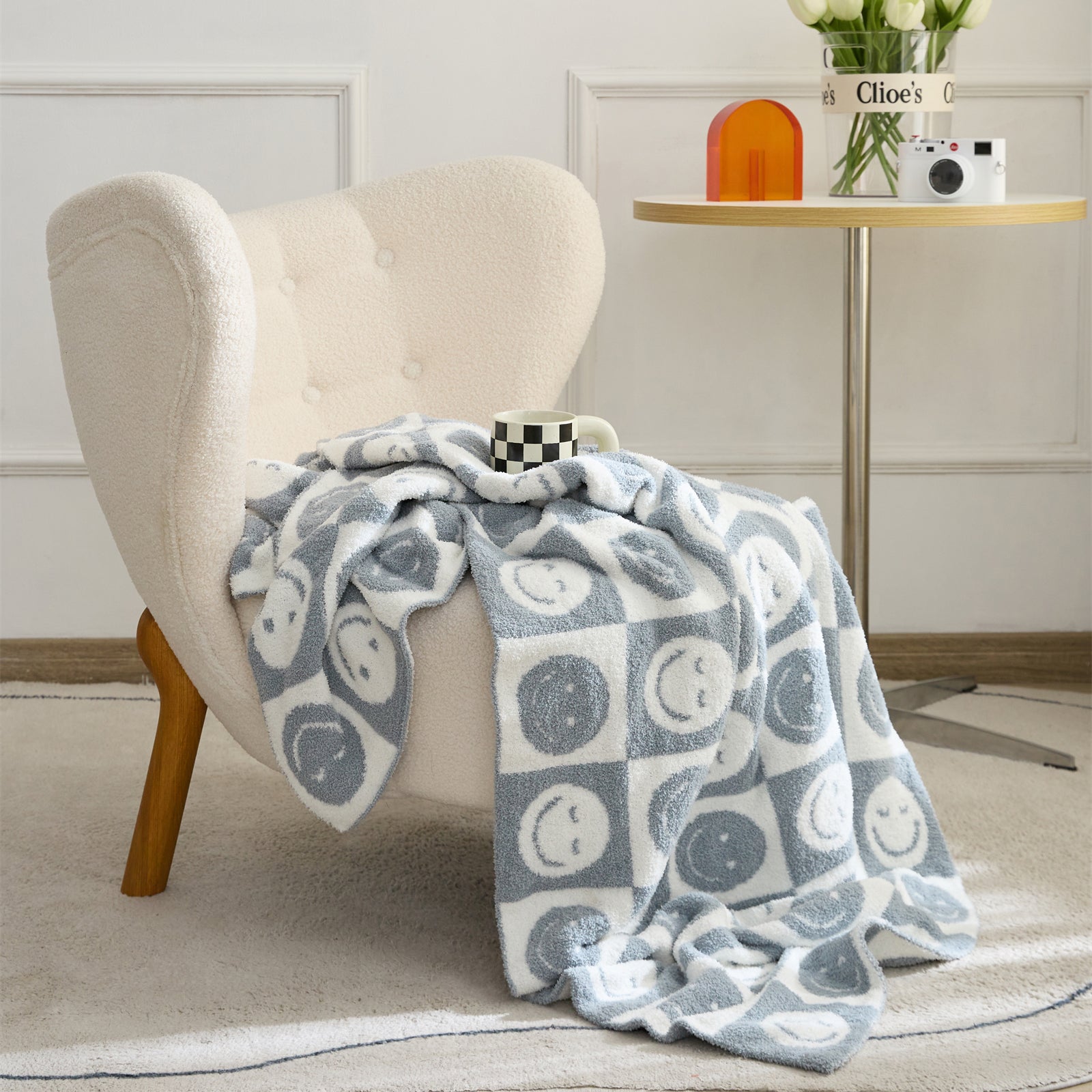 Maliben Smiley Checked Blanket
