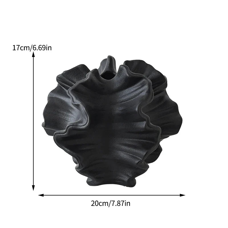 Maliben | Nordora | Ceramic Vase Coral | MInimalist Design | Nordic Home Decor in Beige