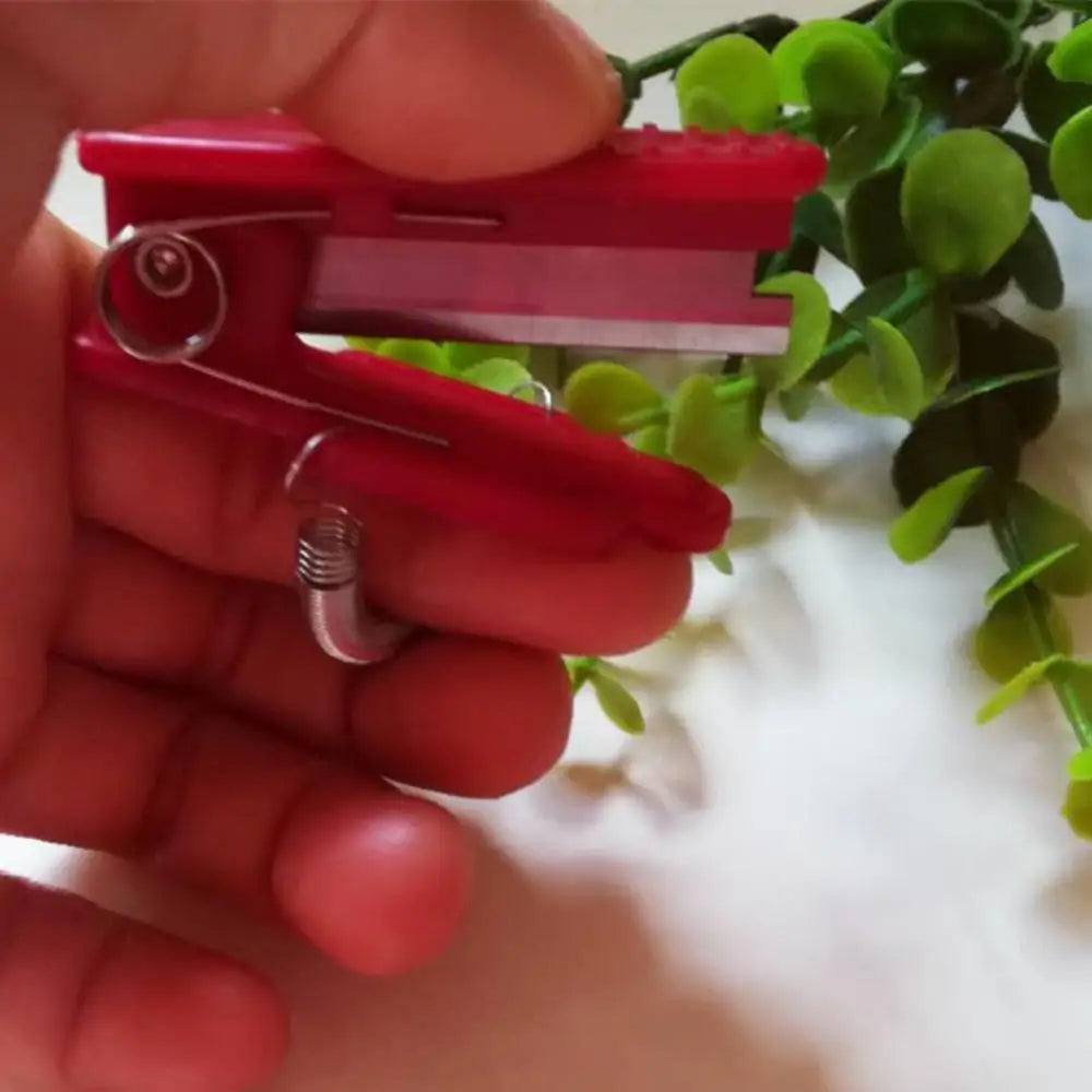 Maliben | Easy Vegetable Harvesting Thumb Knife Tool