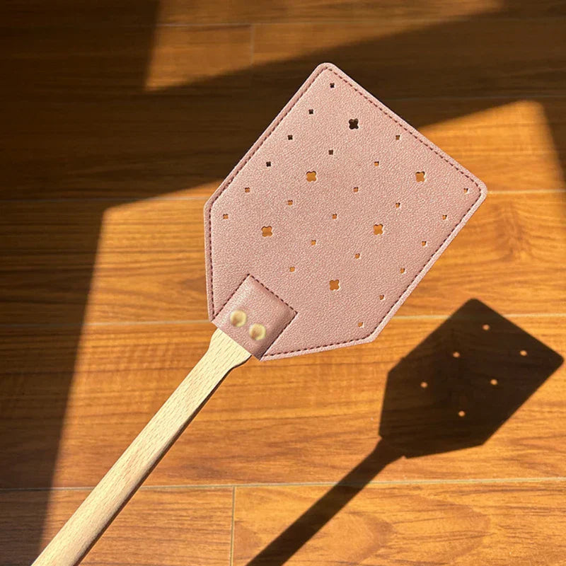 Maliben | Insektra Leather Fly Swatter With Wood Handle | 13×10 Cm Striking Surface | Stainless Steel Rivets | Hanging Device